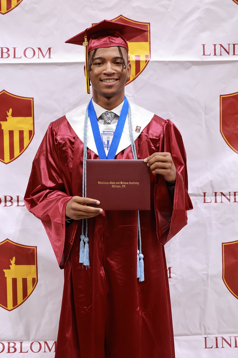 Thanks to a Great Teacher, This Young Valedictorian Found His Math Identity. Now He's Paying It